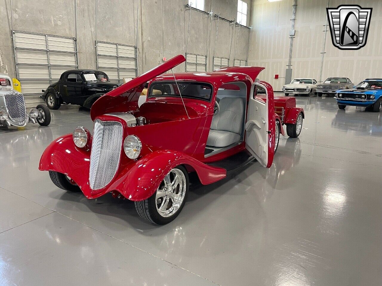 Ford-Coupe-Coupe-1933-Red-White-2807-6