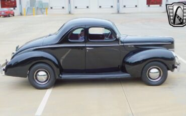 Ford-Coupe-Coupe-1940-Black-Red-2478-8