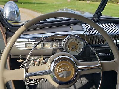 Ford-Coupe-Coupe-1948-Gray-Black-91354-6