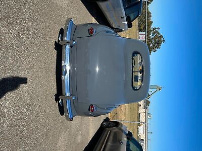 Ford-Coupe-Coupe-1948-Gray-Black-91354-7