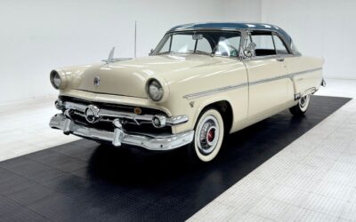 Ford Crestline  1954 à vendre