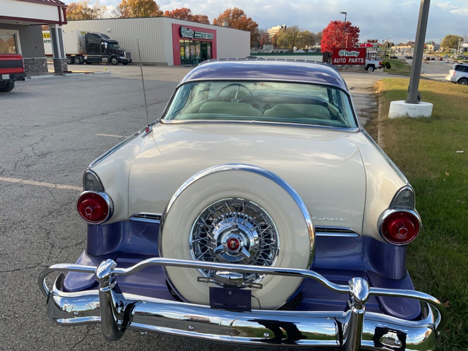 Ford-Crown-Victoria-Coupe-1955-Purple-White-61155-5