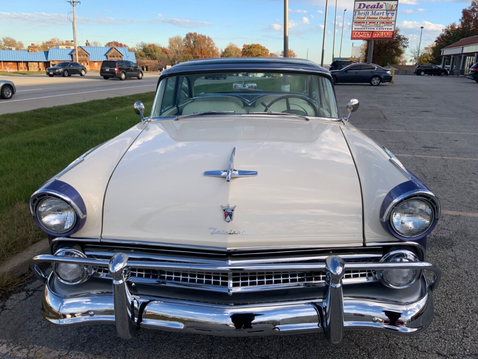 Ford-Crown-Victoria-Coupe-1955-Purple-White-61155-8