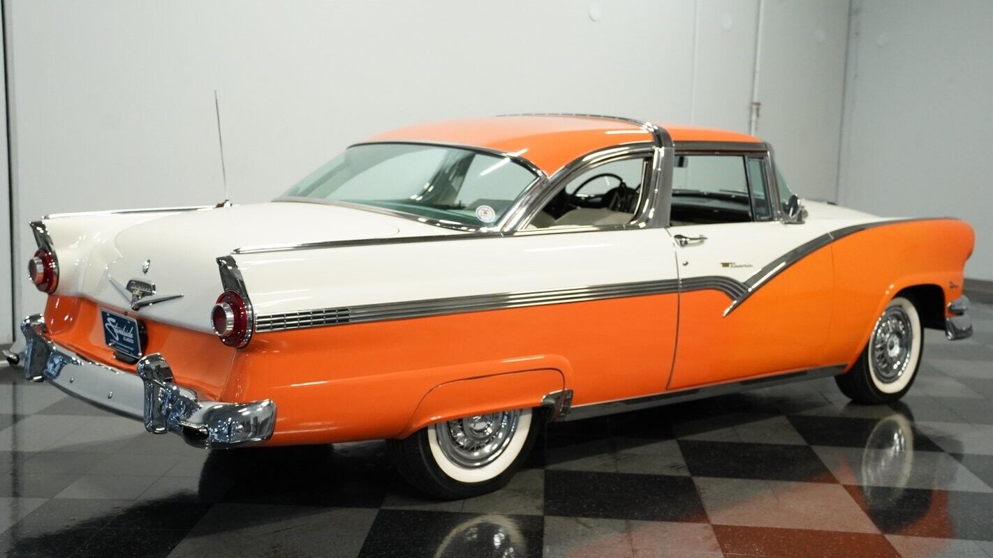 Ford-Crown-Victoria-Coupe-1956-White-Black-148552-12