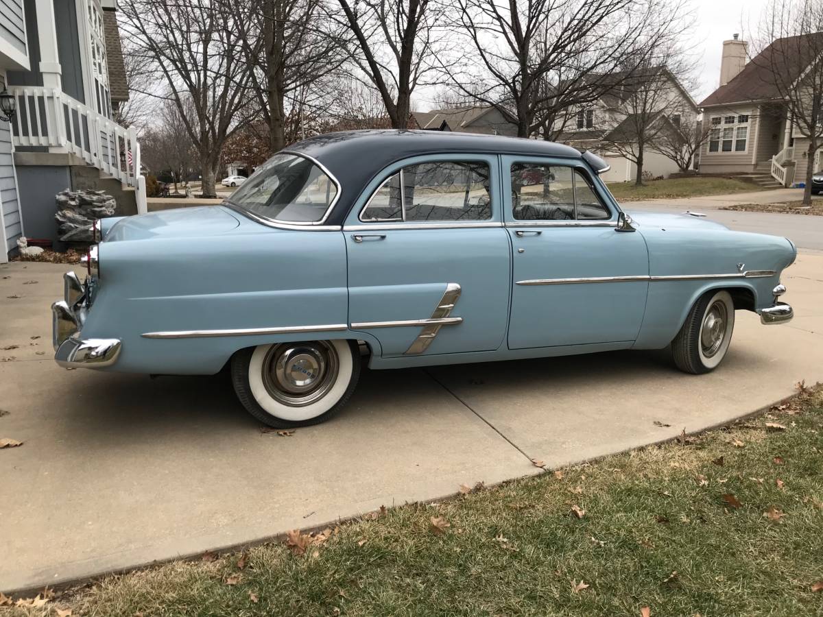 Ford-Custom-1953-blue-117482-8