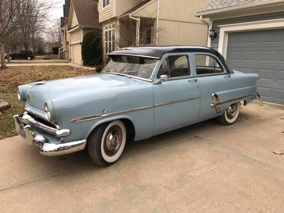 Ford-Custom-1953-blue-117482