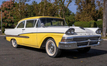 Ford-Custom-300-Coupe-1958-Yellow-Tan-2-11