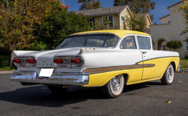 Ford-Custom-300-Coupe-1958-Yellow-Tan-2-7