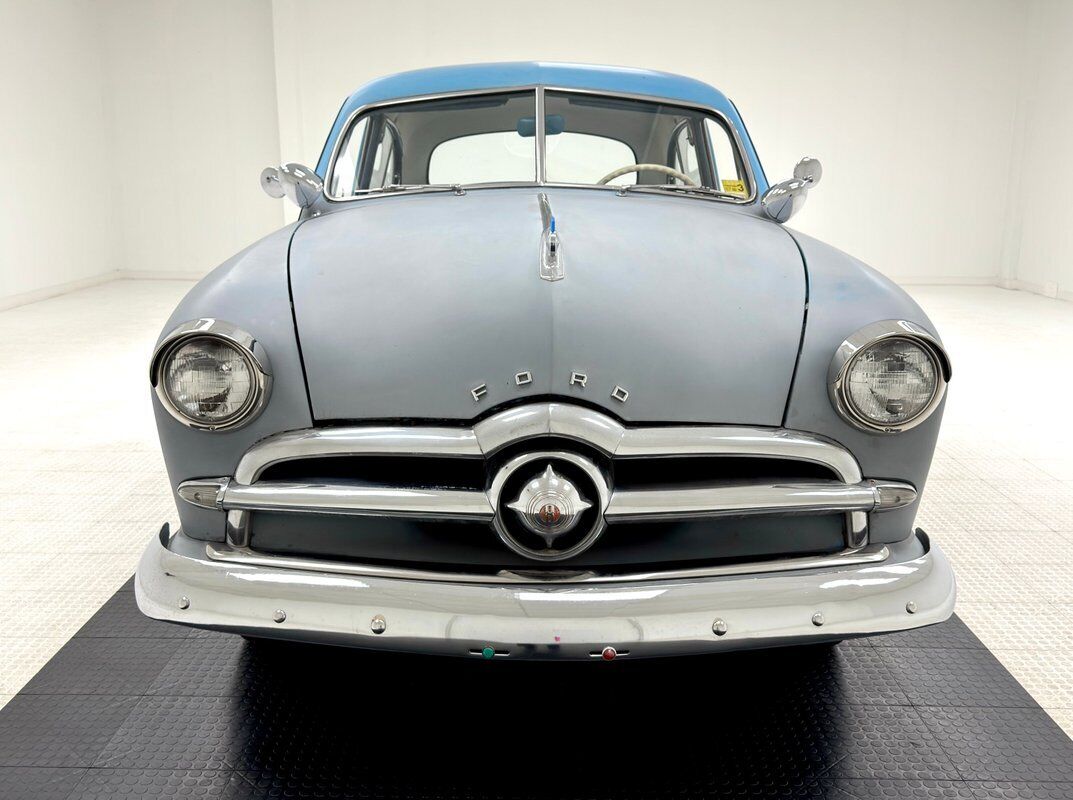 Ford-Custom-Berline-1949-Gray-Blue-20001-7