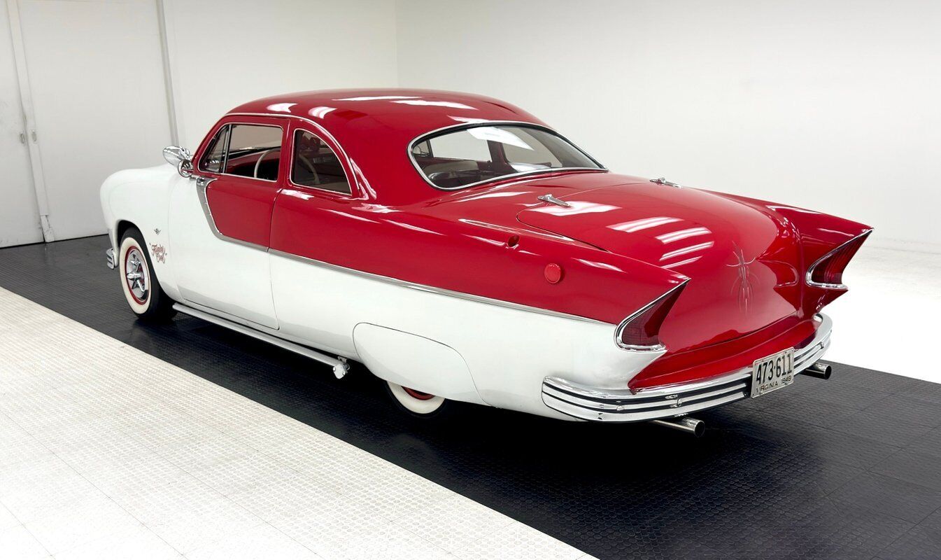 Ford-Custom-Coupe-1949-White-Red-88322-2