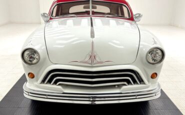 Ford-Custom-Coupe-1949-White-Red-88322-7