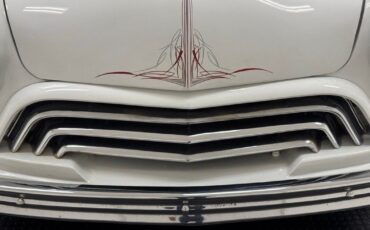 Ford-Custom-Coupe-1949-White-Red-88322-8