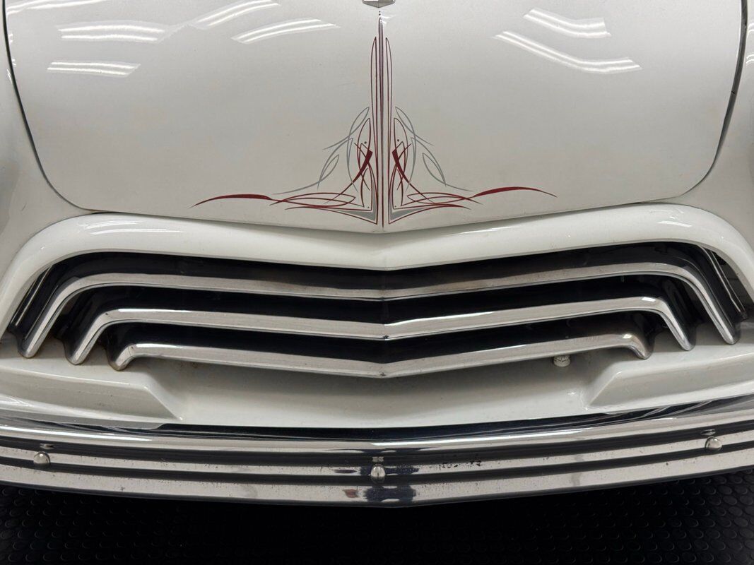 Ford-Custom-Coupe-1949-White-Red-88322-8