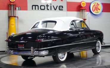 Ford-Custom-Deluxe-1951-Black-Black-6740-2