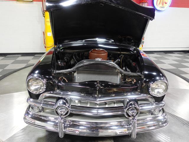 Ford-Custom-Deluxe-1951-Black-Black-6740-5