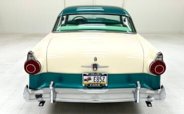 Ford-Customline-1956-Green-Green-72420-3