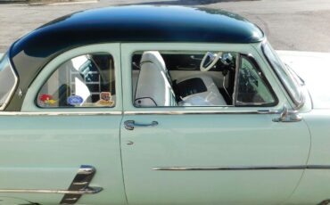 Ford-Customline-Coupe-1953-Green-Green-10186-10