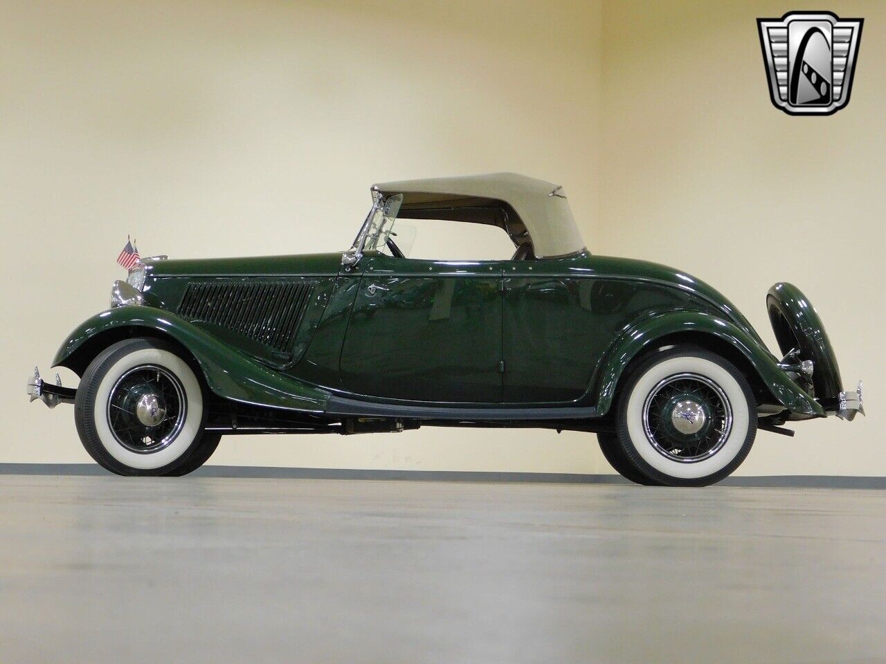 Ford-Deluxe-1934-Green-Brown-1003-3