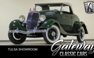 Ford-Deluxe-1934-Green-Brown-1003