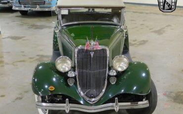 Ford-Deluxe-1934-Green-Brown-1003-7