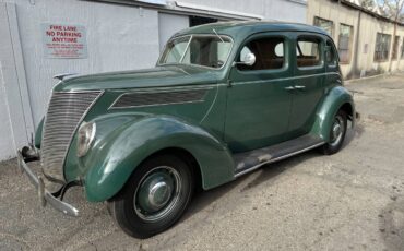 Ford-Deluxe-1937-64734-2