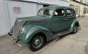 Ford-Deluxe-1937-64734