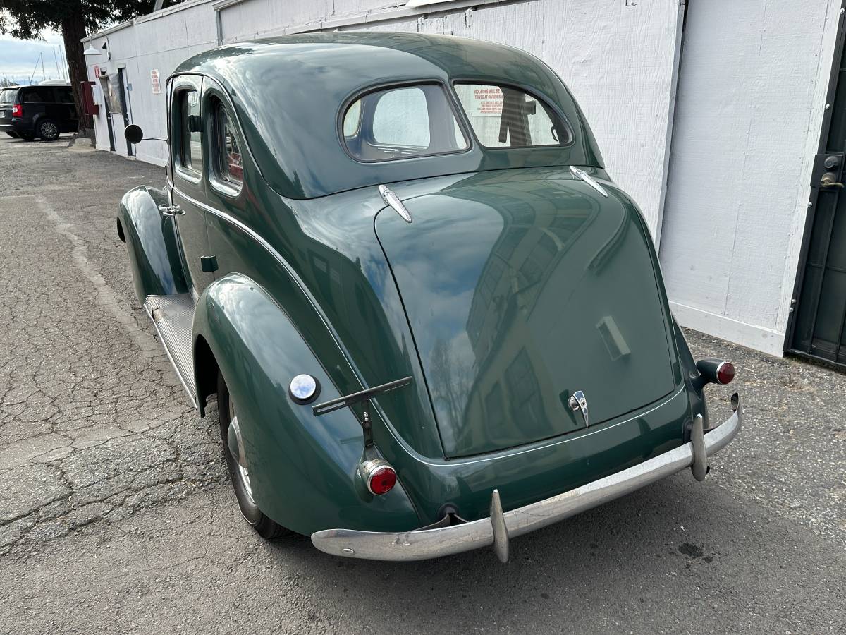 Ford-Deluxe-1937-64734-6