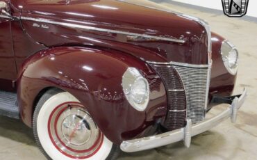 Ford-Deluxe-1940-Red-Red-11283-9