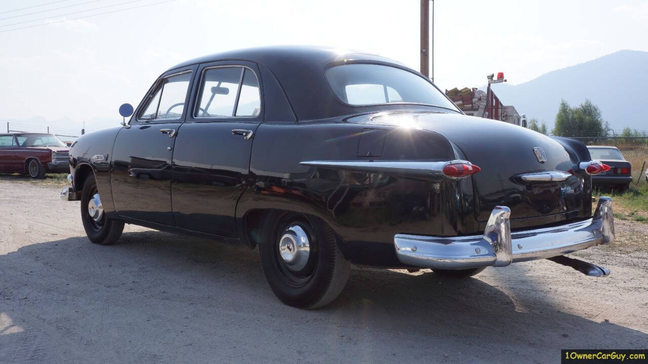 Ford-Deluxe-Berline-1951-Black-Gray-24864-7