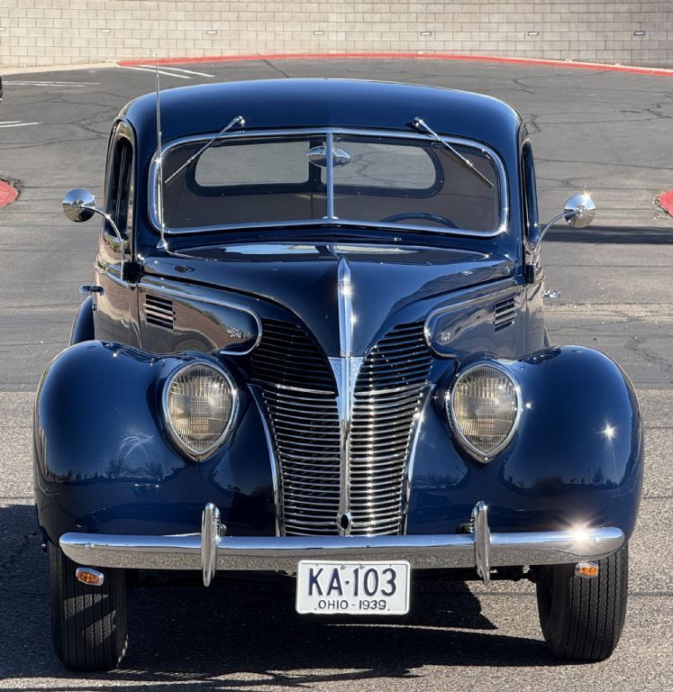 Ford-Deluxe-Coupe-1939-Blue-Tan-206-11