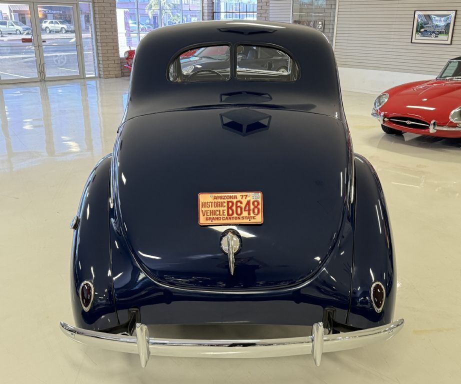 Ford-Deluxe-Coupe-1939-Blue-Tan-206-17