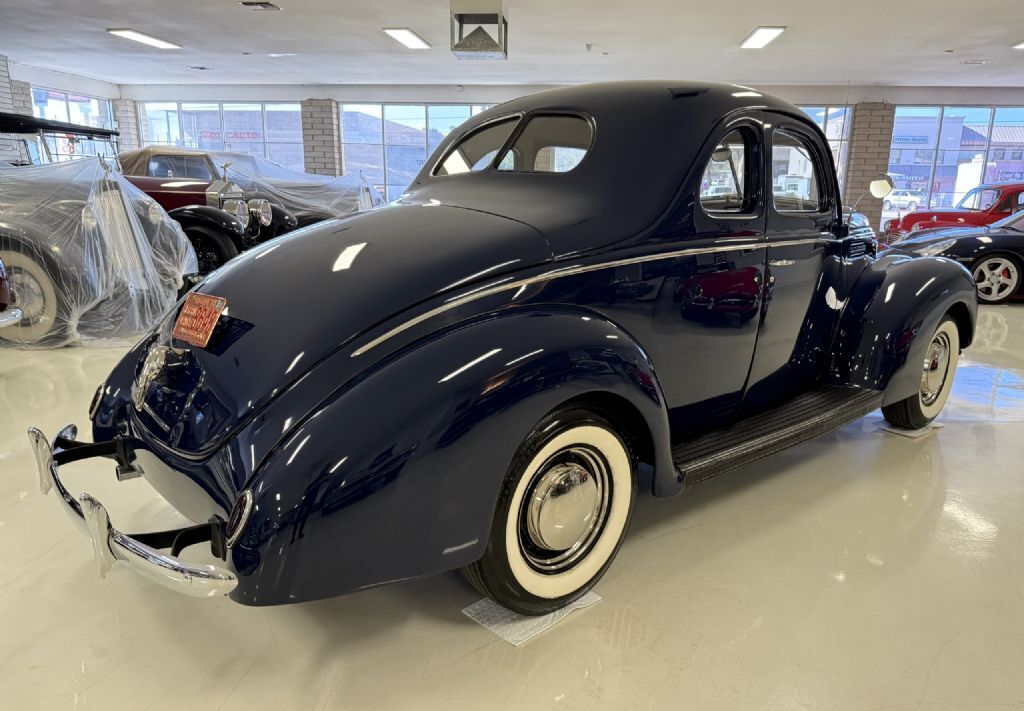 Ford-Deluxe-Coupe-1939-Blue-Tan-206-21