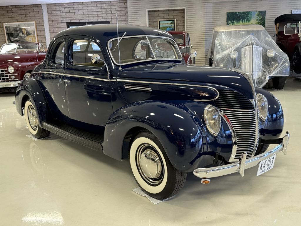 Ford-Deluxe-Coupe-1939-Blue-Tan-206-23