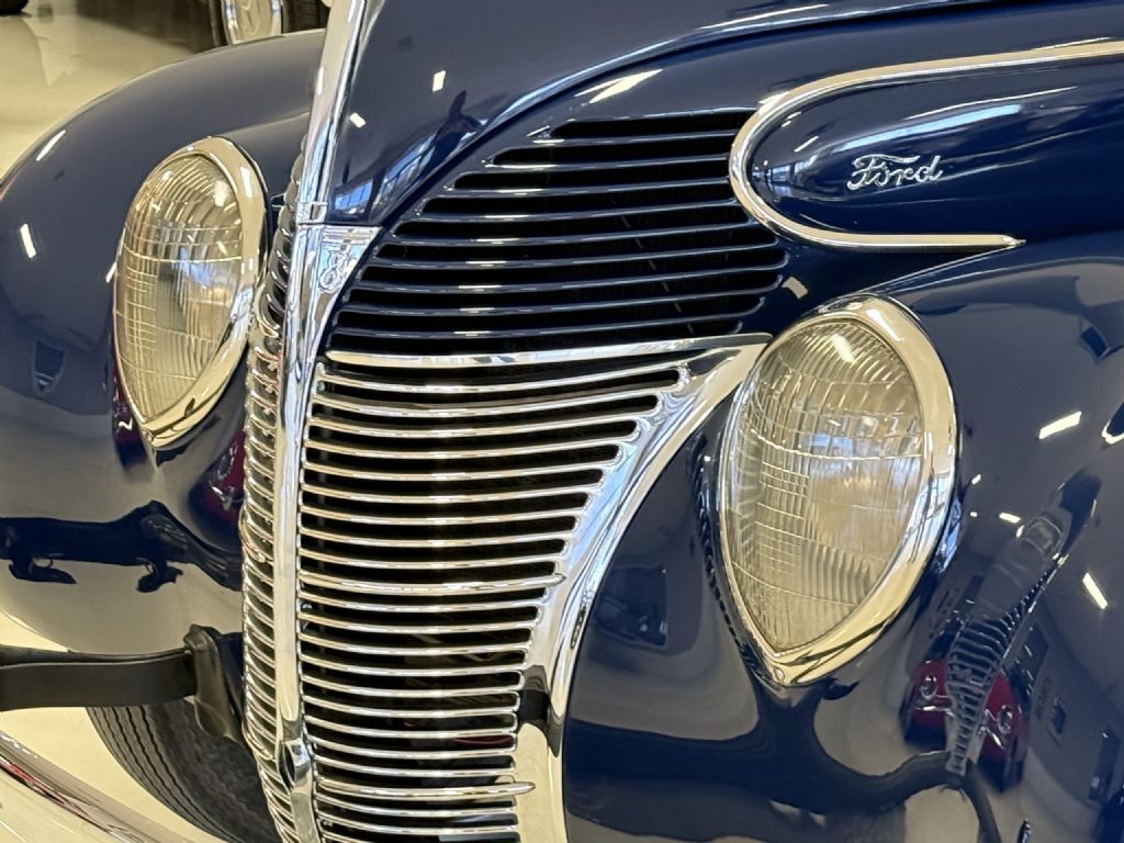 Ford-Deluxe-Coupe-1939-Blue-Tan-206-27