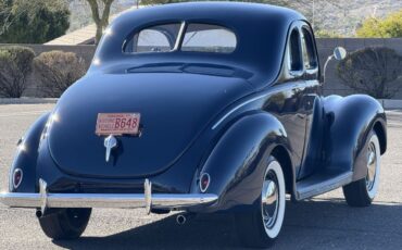 Ford-Deluxe-Coupe-1939-Blue-Tan-206-6