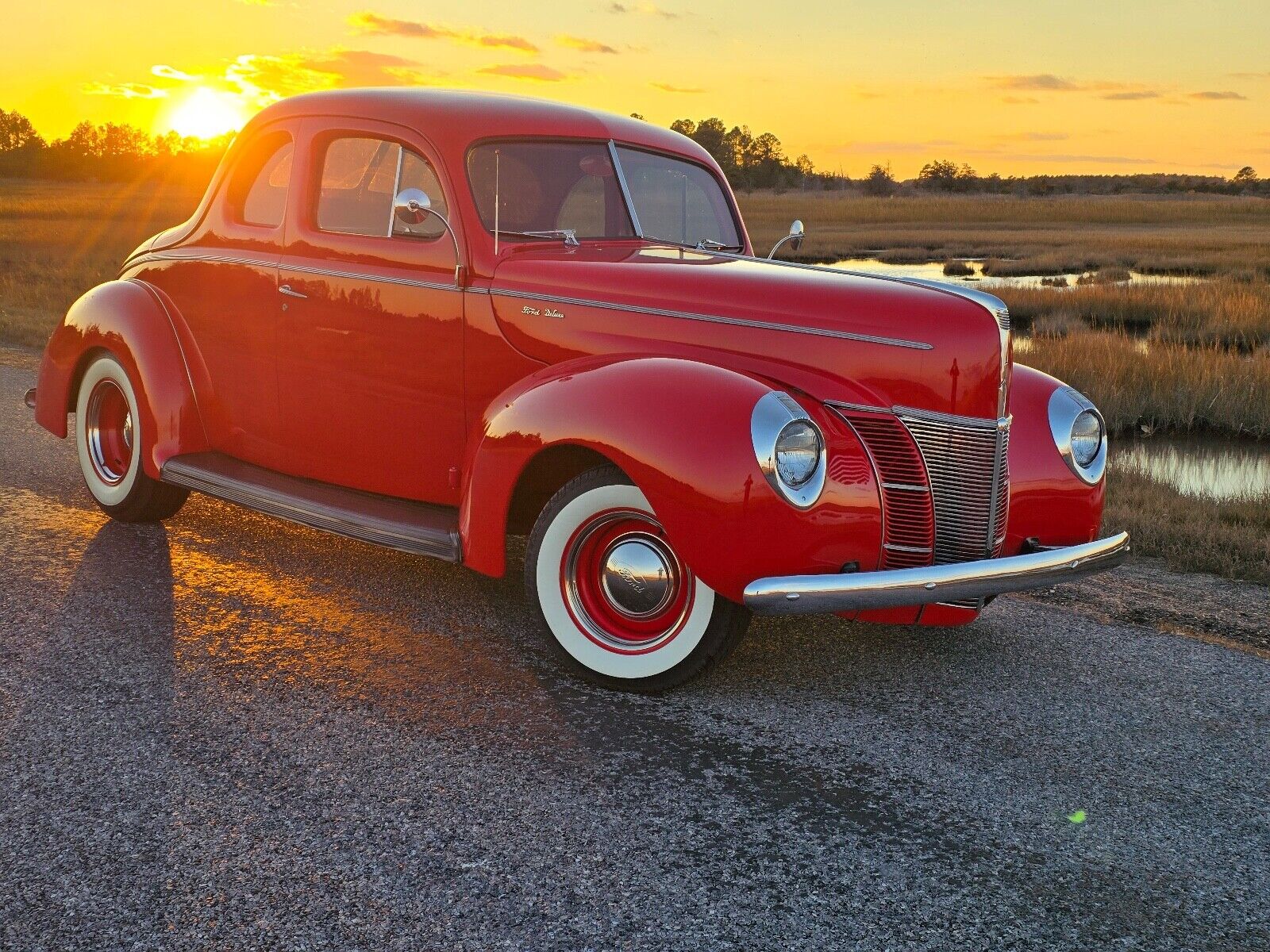 Ford-Deluxe-Coupe-1940-25750-4