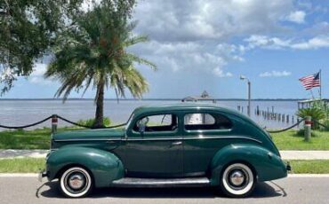 Ford-Deluxe-Coupe-1940-Green-Black-30341-8