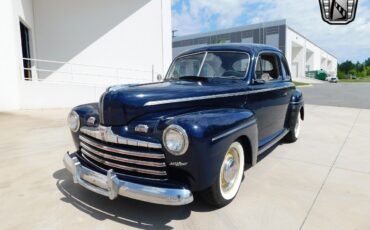 Ford-Deluxe-Coupe-1946-Blue-Blue-133006-4