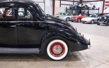 Ford-Deluxe-Coupe-Coupe-1938-Black-Gray-154827-3