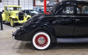 Ford-Deluxe-Coupe-Coupe-1938-Black-Gray-154827-7