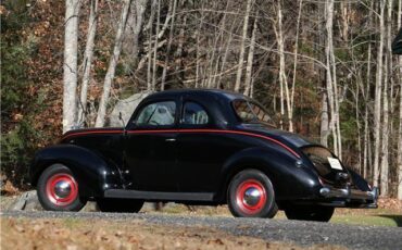 Ford-Deluxe-Coupoe-Coupe-1938-Black-Black-69202-3