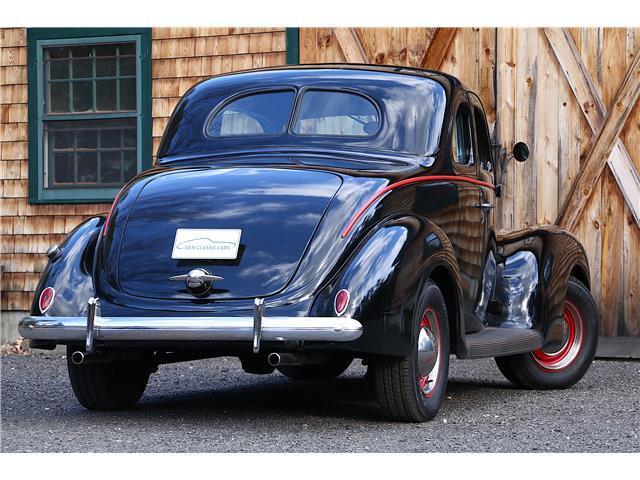 Ford-Deluxe-Coupoe-Coupe-1938-Black-Black-69202-6