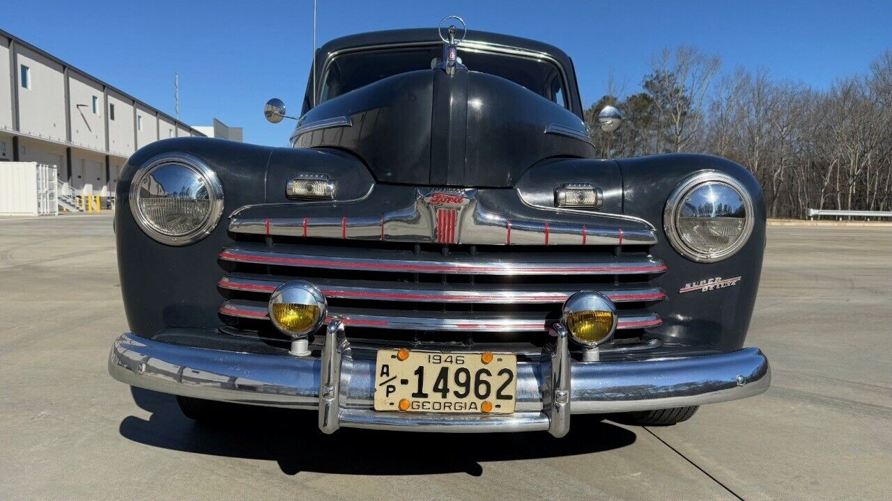 Ford-Deluxe-Super-Deluxe-Coupe-1946-Blue-Blue-4904-7