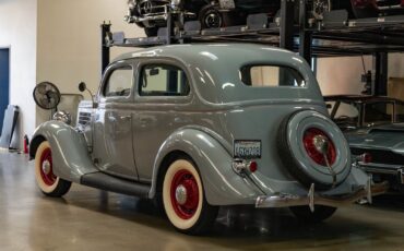 Ford-Deluxe-Tudor-1935-Gray-Gray-257-20