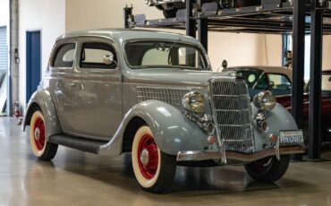 Ford-Deluxe-Tudor-1935-Gray-Gray-257-9