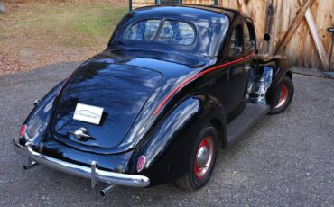 Ford-Deluxe-coupe-1938-black-75639-6