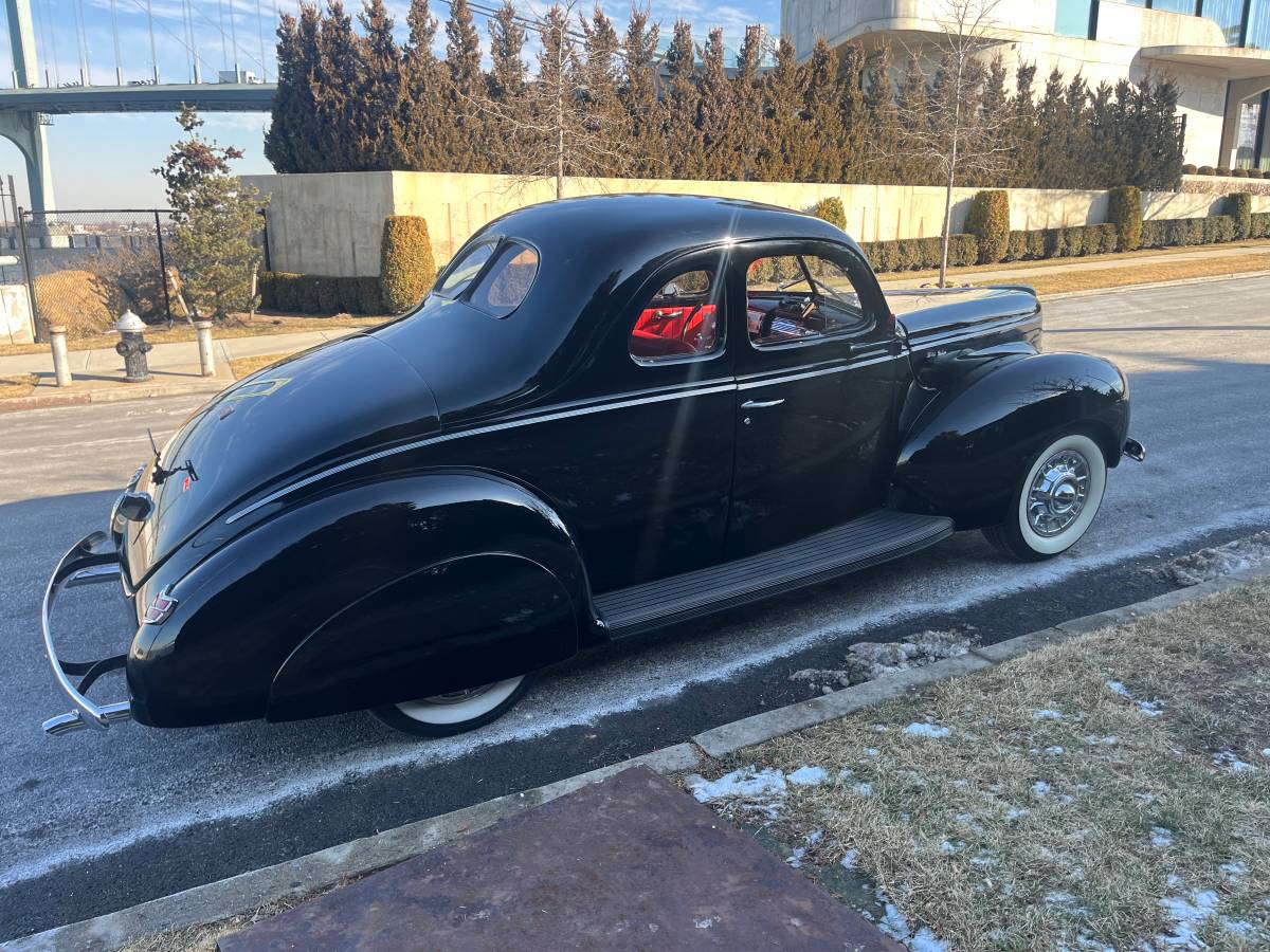 Ford-Deluxe-coupe-1940-black-3122-4