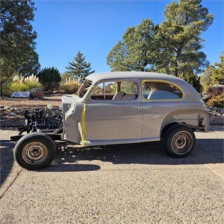 Ford-Deluxe-coupe-1946-198683-11