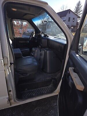 Ford-E-150-Econoline-1992-White-500986-8