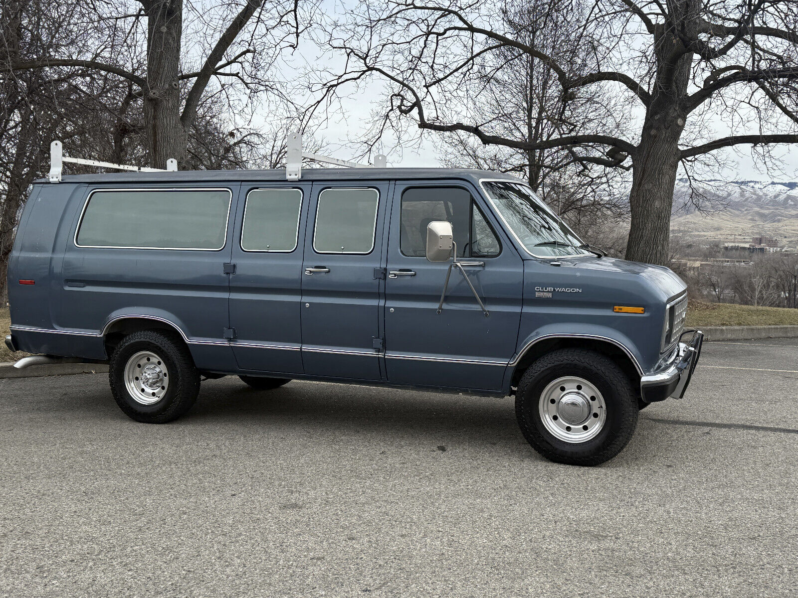 Ford-E-Series-Van-1989-Blue-193121-2